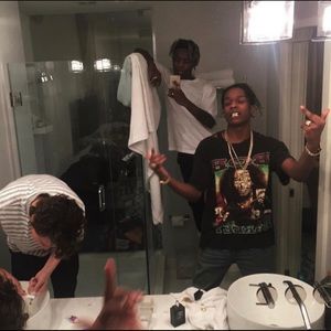 Meet your Posher, Devin